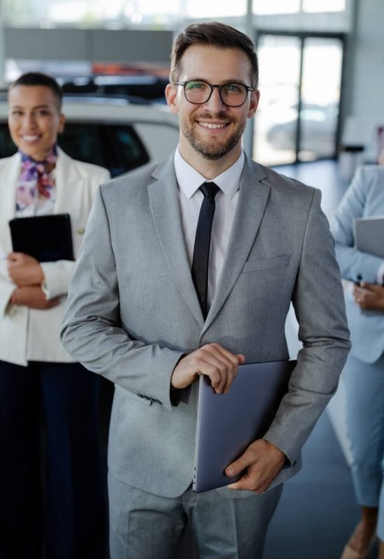 salesteam-in-dealership-three-beautiful-consultants-or-managers-in-elegant-suit-looking-on-camera-.jpg salesteam-in-dealership-three-beautiful-consultants-or-managers-in-elegant-suit-looking-on-camera-.jpg