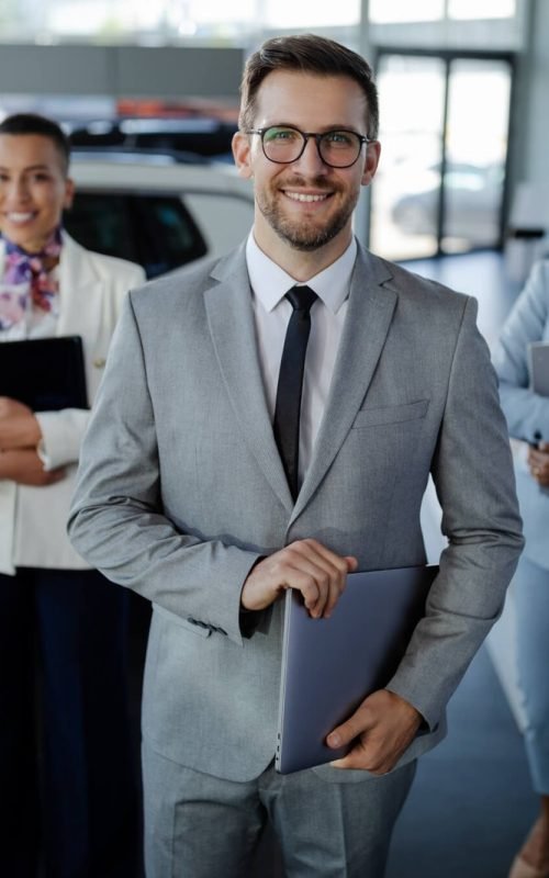 salesteam-in-dealership-three-beautiful-consultants-or-managers-in-elegant-suit-looking-on-camera-.jpg salesteam-in-dealership-three-beautiful-consultants-or-managers-in-elegant-suit-looking-on-camera-.jpg